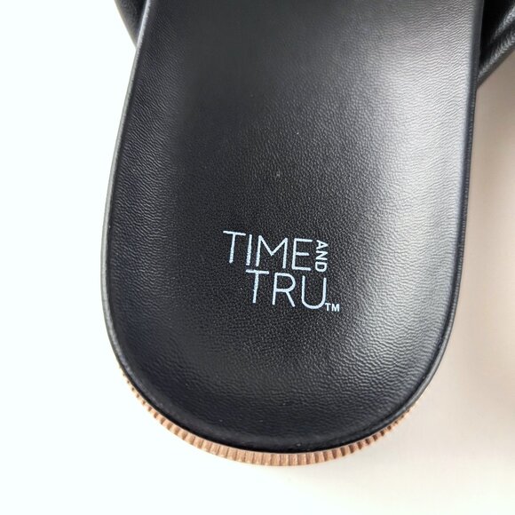 Time and Tru Black Criss Cross Sandals Size 7 - Picture 6 of 9